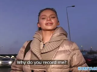 Busty Lez anya fia szex a fürdőben Babe Gets Her Cunt Licked