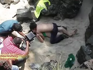 Cucked A nagymellű anyuka Karneválon