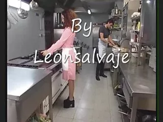 Cyrus és anya baszo Douglas meleg nővér akció